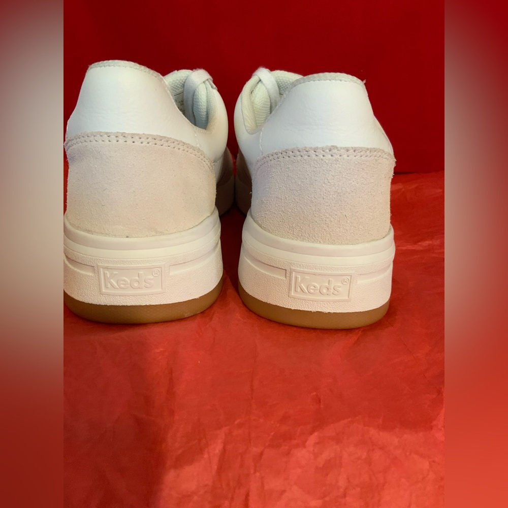 KEDS - Picture 7 of 9